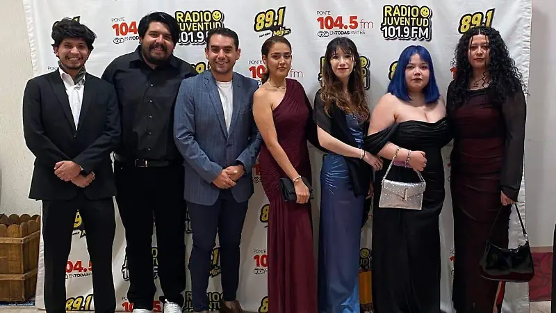 Equipo ganador del segundo lugar.